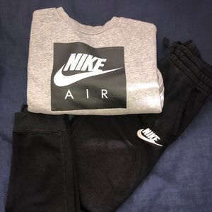Big Boys Nike Sweatsuit